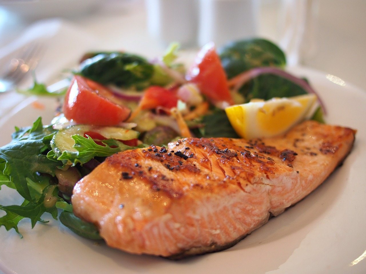 ذائقہ بھی‘ صحت بھی: مچھلی کھائیے ‘ تنومند رہئے
