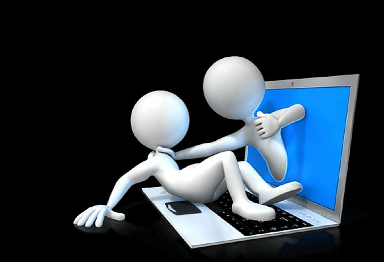 انٹرنیٹ پر ہراساں