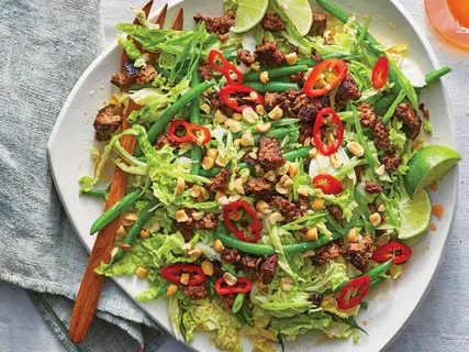 بند گوبھی اورہنٹرز بیف سلاد