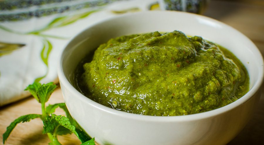 کچے آم کی چٹنی