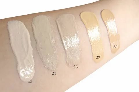 مشہور دوہری رنگت چھپانے