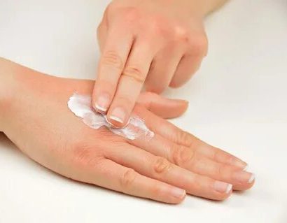 جلد پرشدید خارش گھریلو خواتین کیا کریں کپڑوں سے متعلق احتیاطیں