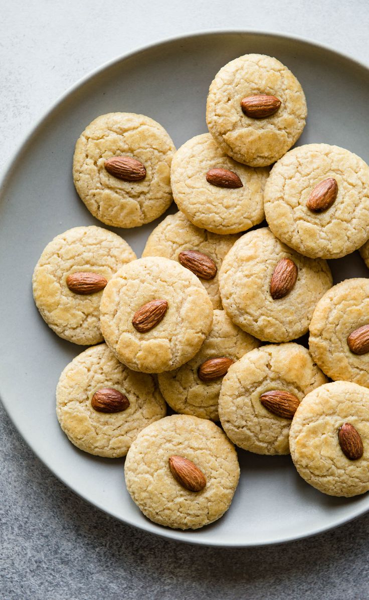 گلوٹن فری لذیذ بادامی بسکٹ