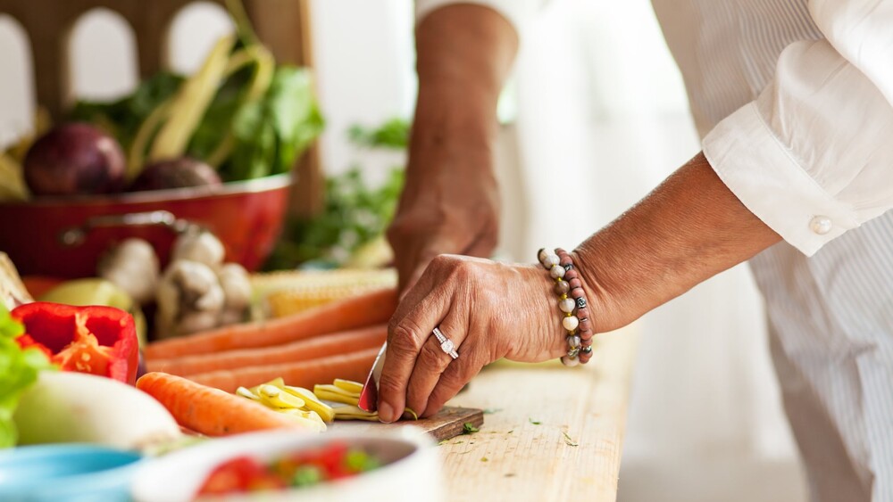 بزرگوں کے لئے توانائی بخش غذائیں-شفانیوز