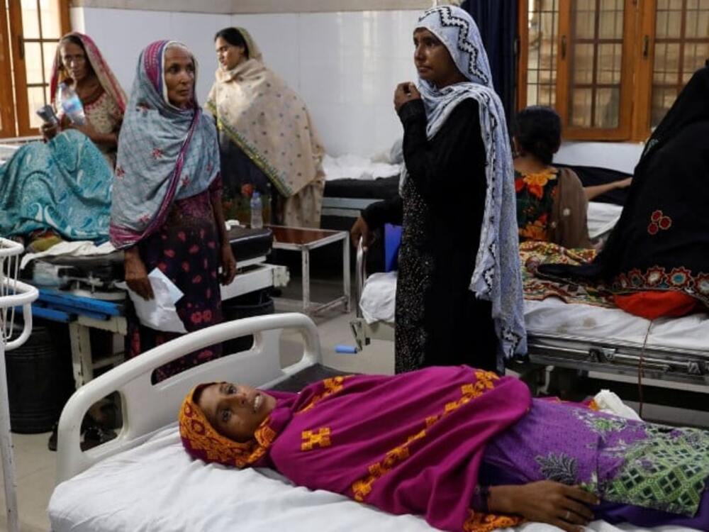 پاکستان میں دوران زچگی ہر 50 منٹ میں ایک خاتون کا انتقال