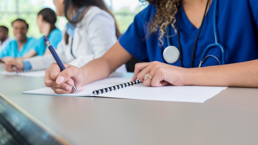 وزیر اعظم نے میڈیکل ایجوکیشن پر اعلیٰ سطحی کمیٹی تشکیل دے دی