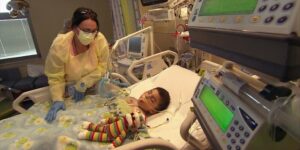 ایکیوٹ فلیسیڈ مائیلائٹس: اعصاب کی ایک نایاب لیکن سنگین بیماری- شفا نیوز