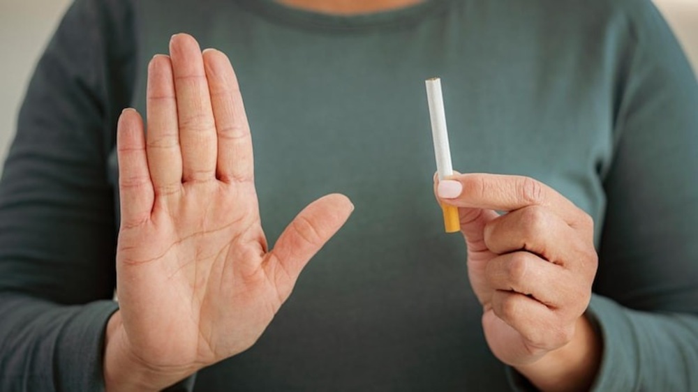 30 سال بعد سگریٹ چھوڑنے پر خاتون کی زندگی میں کیا تبدیلیاں آئیں