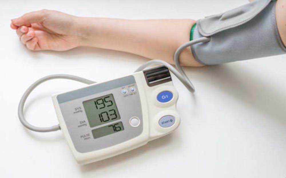 بلڈ پریشر کنٹرول کرنے سے ڈیمنشیا کے خطرے میں نمایاں کمی- شفا نیوز