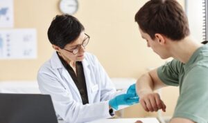 شہد کی مکھی کا ڈنگ – شفا نیوز