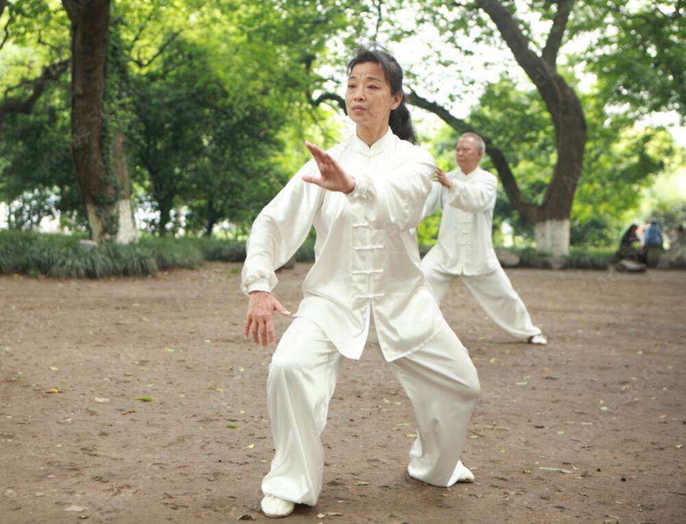 تائی چی: 3 ہزار سال پرانی ورزش، وزن گھٹانے کا نیا حل