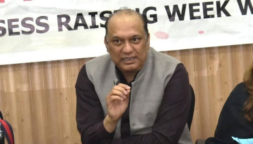 Prof. Shazad Ali Khan leading Pakistan’s One Health Technical Working Group for pandemic preparedness and public health strategy.