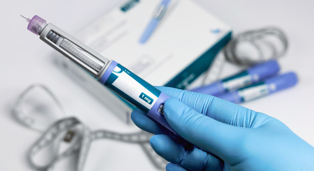 A representative image showing popular GLP-1 weight loss drugs