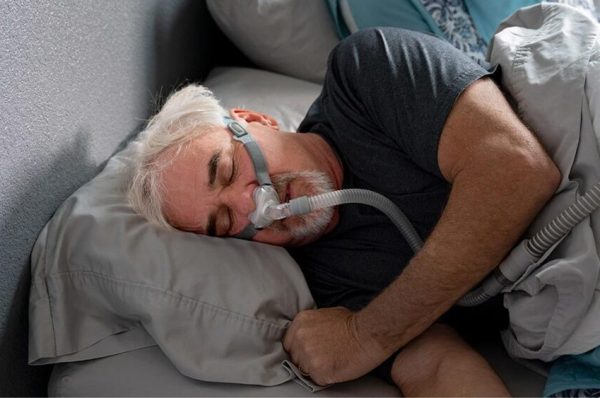 نیند میں سانس رکنے کا علاج نہ کرنے سے پارکنسن کا خطرہ دوگنا، تحقیق