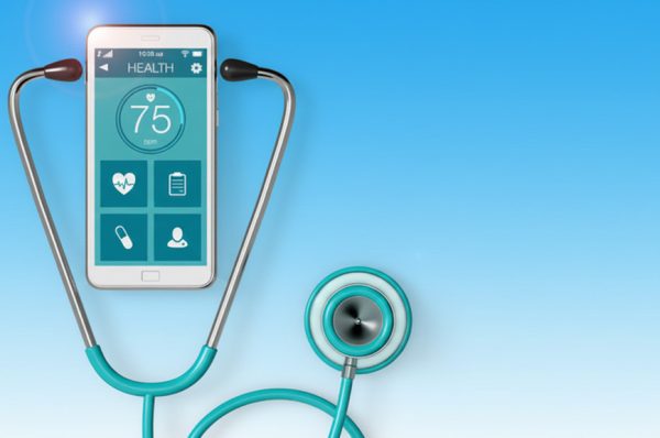 بزرگ شہریوں کے لیے جدید ریموٹ ہیلتھ مانیٹرنگ ایپ