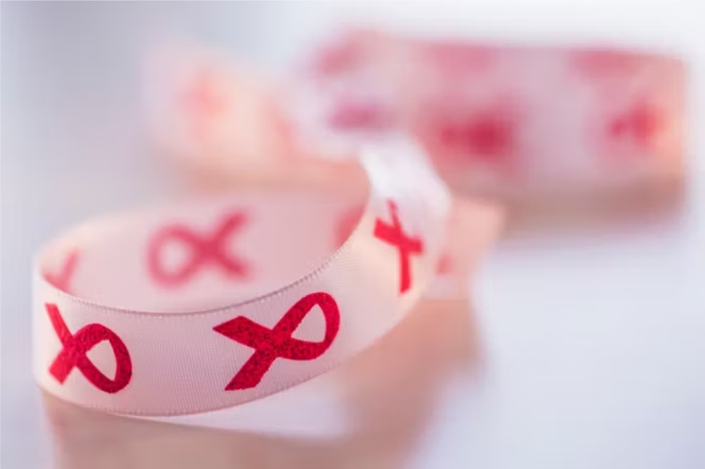 نئی دوا سے بریسٹ کینسر کی واپسی کا خطرہ 30 فیصد کم