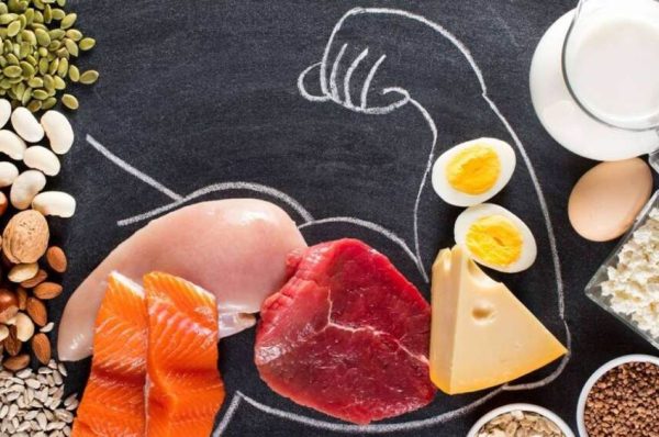 غذا میں پروٹین کی کمی کی علامات کیا ہیں؟ ماہرین کی وضاحت