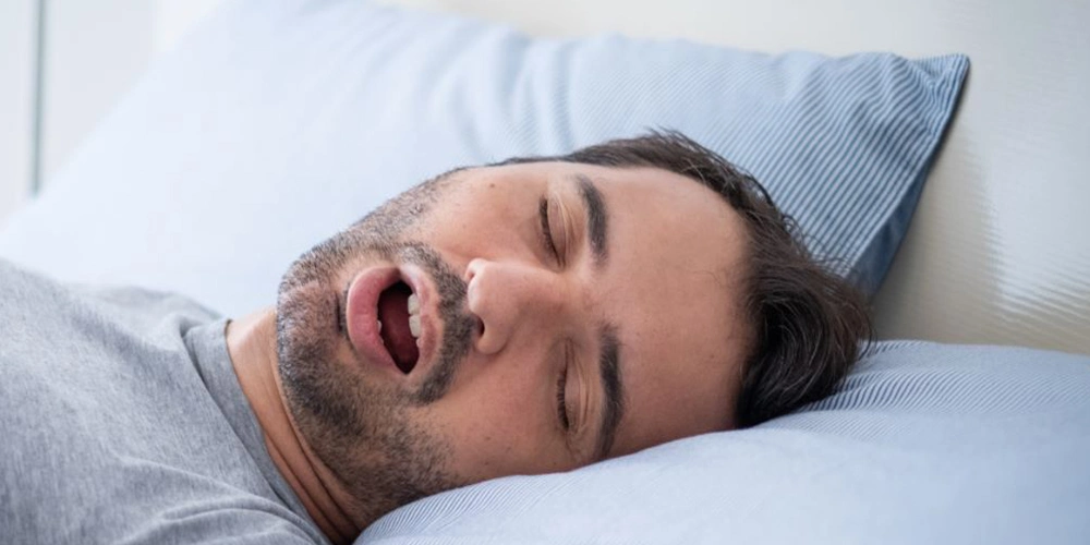 Sleep apnea symptoms, interrupted breathing, snoring, diagnosis, treatment, and sleep disorder illustration