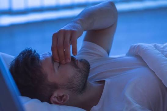 خراب نیند سے انسان خود کو زیادہ بوڑھا محسوس کر سکتا ہے، تحقیق