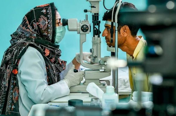 بینائی کے عالمی دن پر آنکھوں کے علاج میں سرمایہ کاری بڑھانے کا مطالبہ
