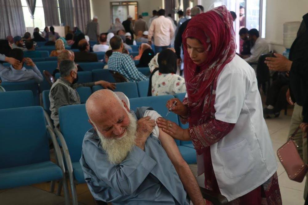 حج و عمرہ زائرین کی ویکسین مہنگی خریدنے کی تحقیقات شروع
